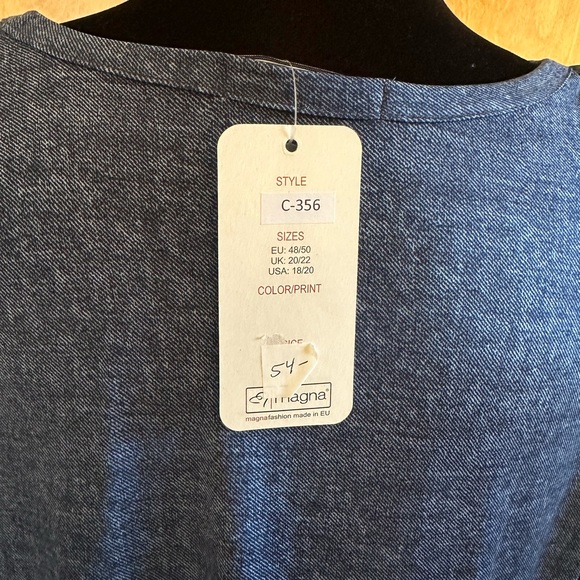 Brand new Denim look tunic. Sz 18/20 Made in the USA. NWT - Picture 4 of 4